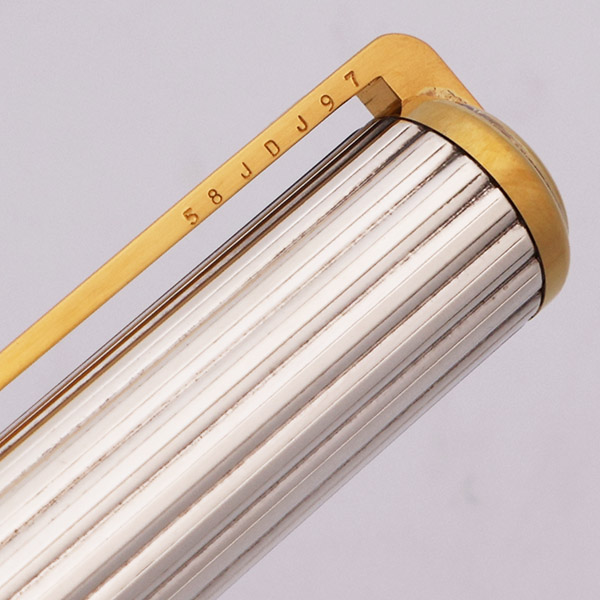 S T Dupont Gatsby Fountain Pen - Silver Lined w GT, 18k Medium Nib